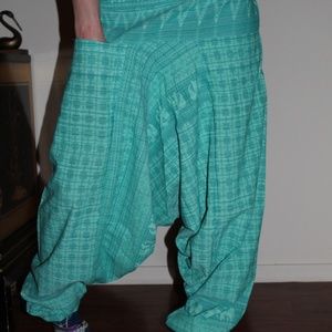 Low crotch harem pants in mint green